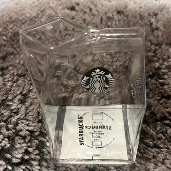 STARBUCKS Glass Milk Carton. This is Made for Starbucks in Japan. Super Cute! ♥️ - Picture 3 of 5